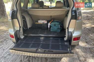 Внедорожник / Кроссовер Mitsubishi Outlander 2007 в Ахтырке