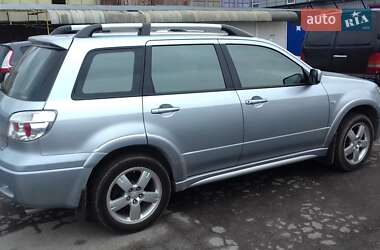 Внедорожник / Кроссовер Mitsubishi Outlander 2008 в 
