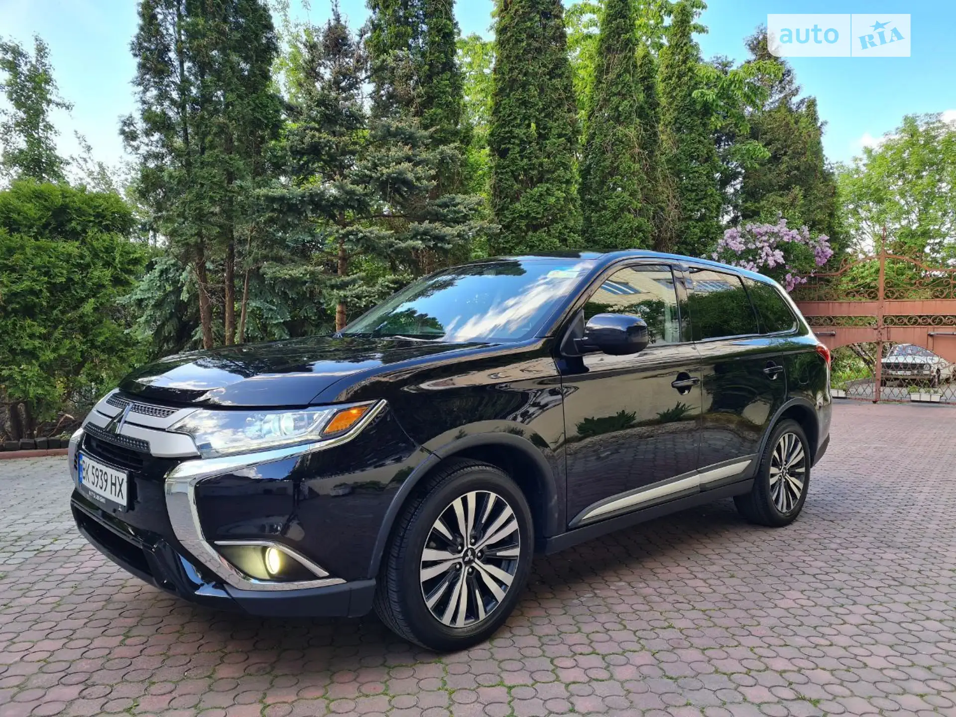 2019 Mitsubishi Outlander - мініатюра 3