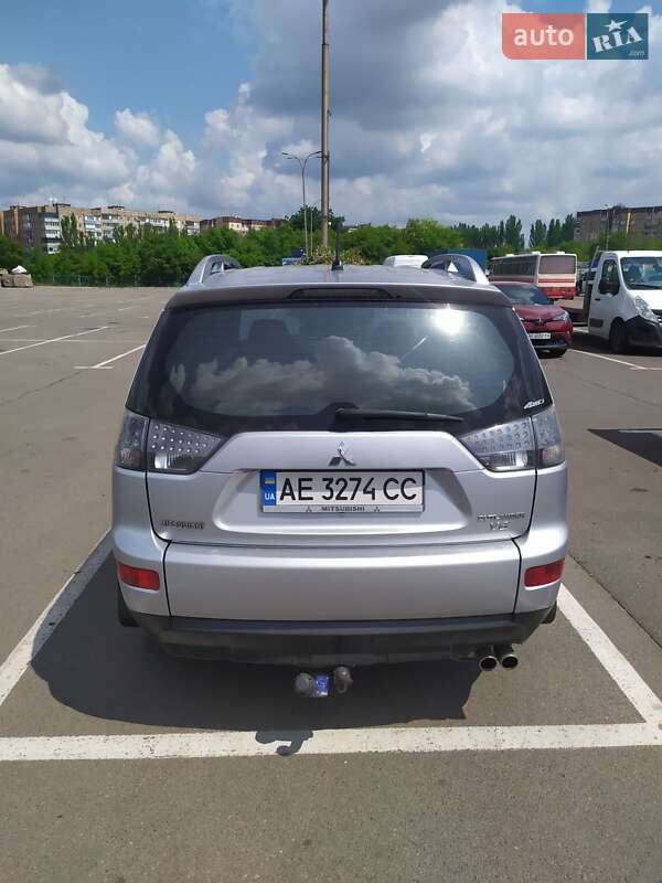 Позашляховик / Кросовер Mitsubishi Outlander 2007 в Кривому Розі