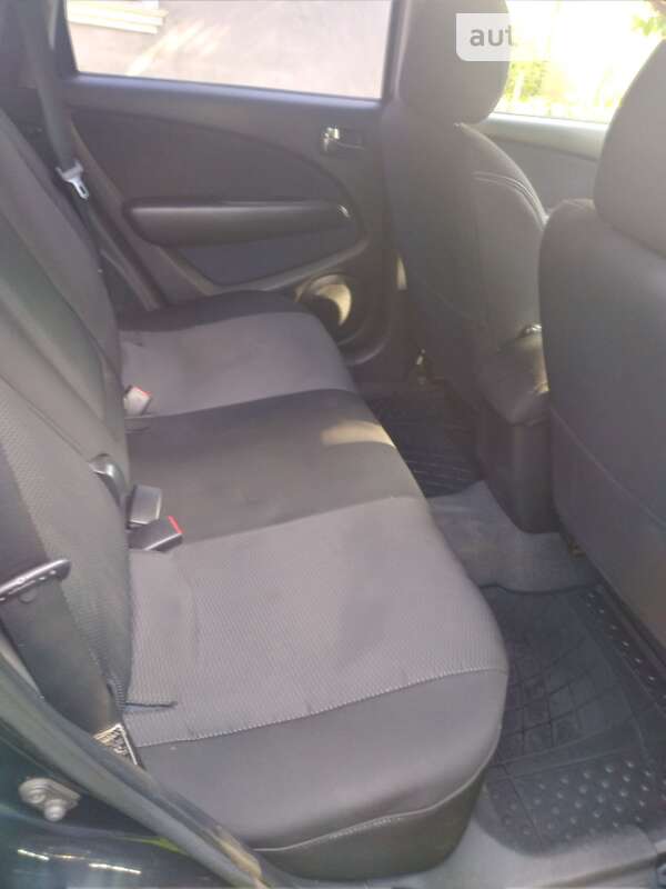 Позашляховик / Кросовер Mitsubishi Outlander 2007 в Чернівцях