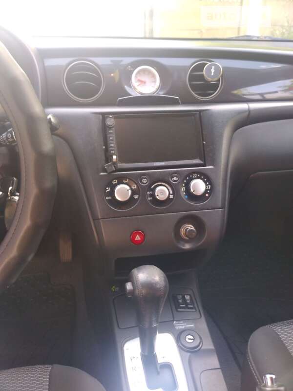 Позашляховик / Кросовер Mitsubishi Outlander 2007 в Чернівцях