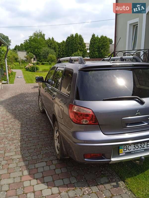 Позашляховик / Кросовер Mitsubishi Outlander 2008 в Жидачові