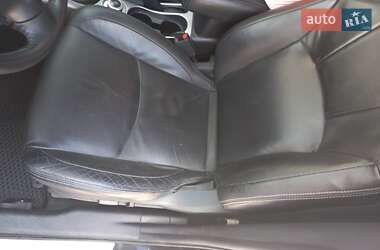 Внедорожник / Кроссовер Mitsubishi Outlander 2008 в 