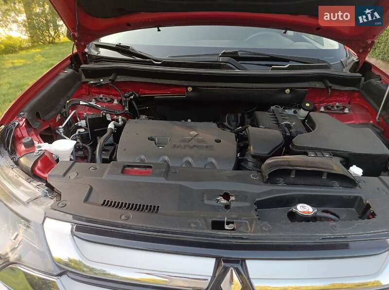 Позашляховик / Кросовер Mitsubishi Outlander 2018 в Києві фото 11 Позашляховик / Кросовер Mitsubishi Outlander 2018 в Києві