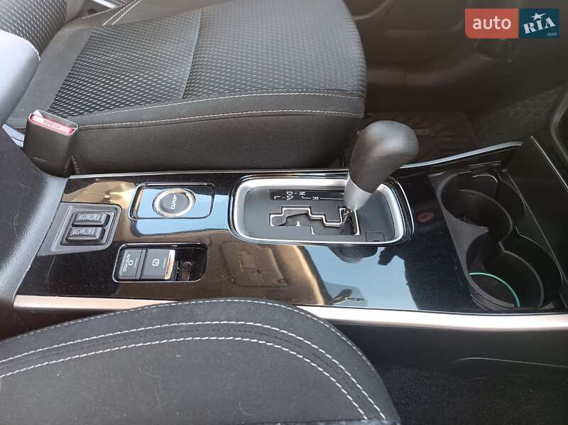 Позашляховик / Кросовер Mitsubishi Outlander 2018 в Києві фото 21 Позашляховик / Кросовер Mitsubishi Outlander 2018 в Києві