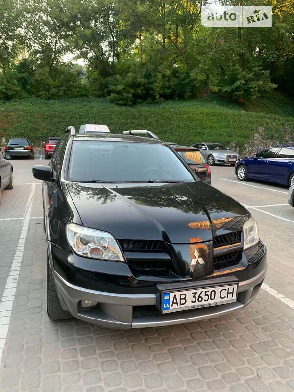 Внедорожник / Кроссовер Mitsubishi Outlander 2005 в Виннице