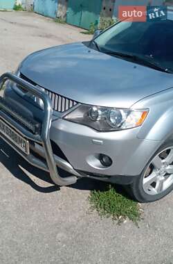 Внедорожник / Кроссовер Mitsubishi Outlander 2007 в Балаклее