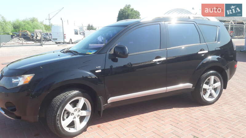 Внедорожник / Кроссовер Mitsubishi Outlander 2008 в Ровно