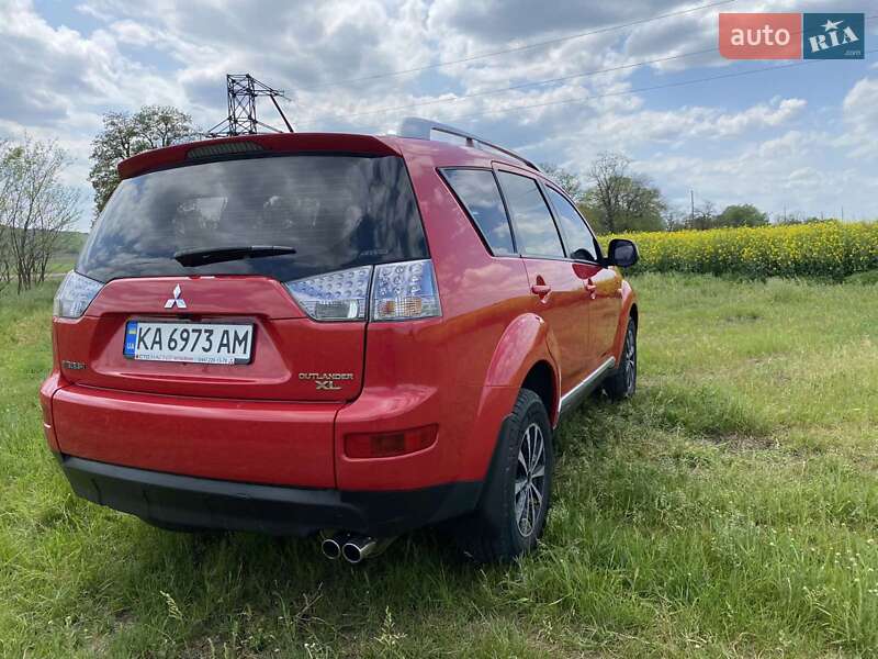 Внедорожник / Кроссовер Mitsubishi Outlander 2007 в Балте