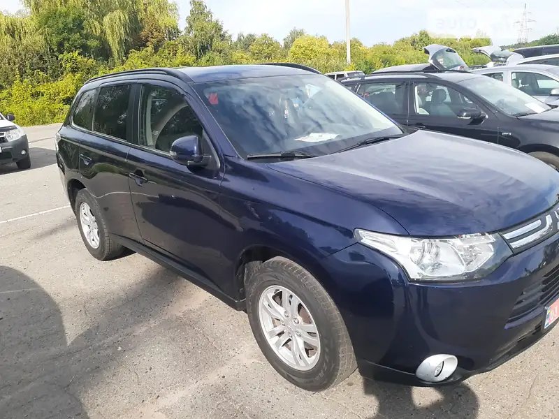 Mitsubishi Outlander