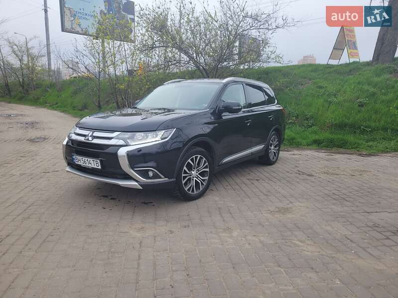 Позашляховик / Кросовер Mitsubishi Outlander 2016 в Одесі фото 5 Позашляховик / Кросовер Mitsubishi Outlander 2016 в Одесі