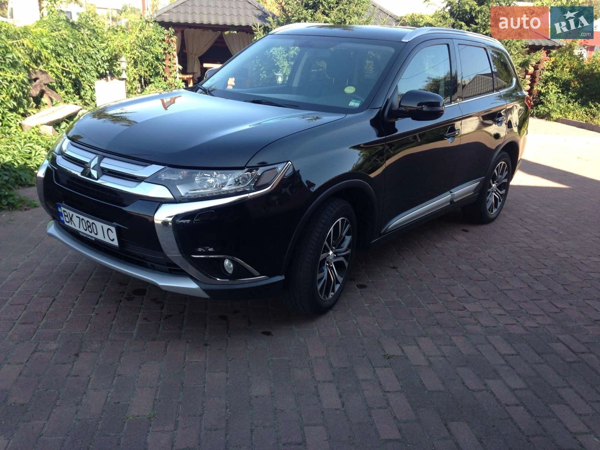 2016 Mitsubishi Outlander - мініатюра 2
