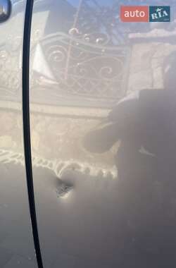 Внедорожник / Кроссовер Mitsubishi Outlander 2012 в 