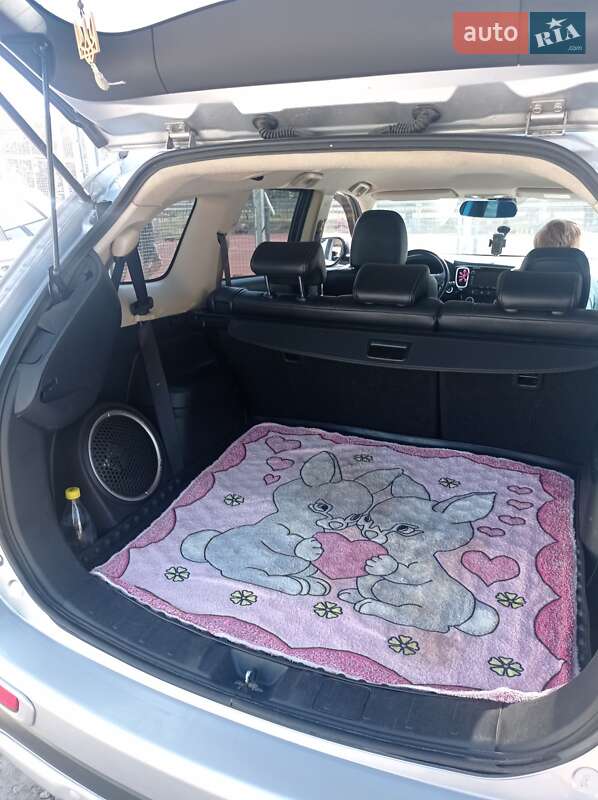 Внедорожник / Кроссовер Mitsubishi Outlander 2015 в Каменке