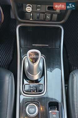 Позашляховик / Кросовер Mitsubishi Outlander 2018 в Житомирі