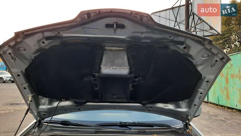 Позашляховик / Кросовер Mitsubishi Outlander 2006 в Хмельницькому