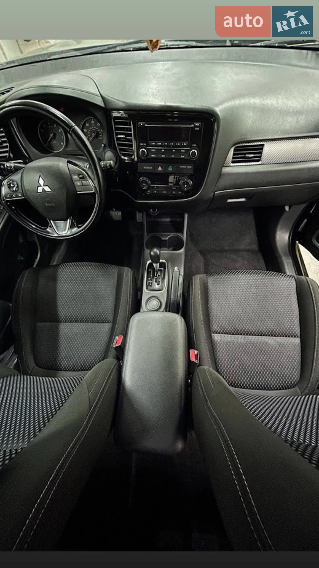 2016 Mitsubishi Outlander - мініатюра 8
