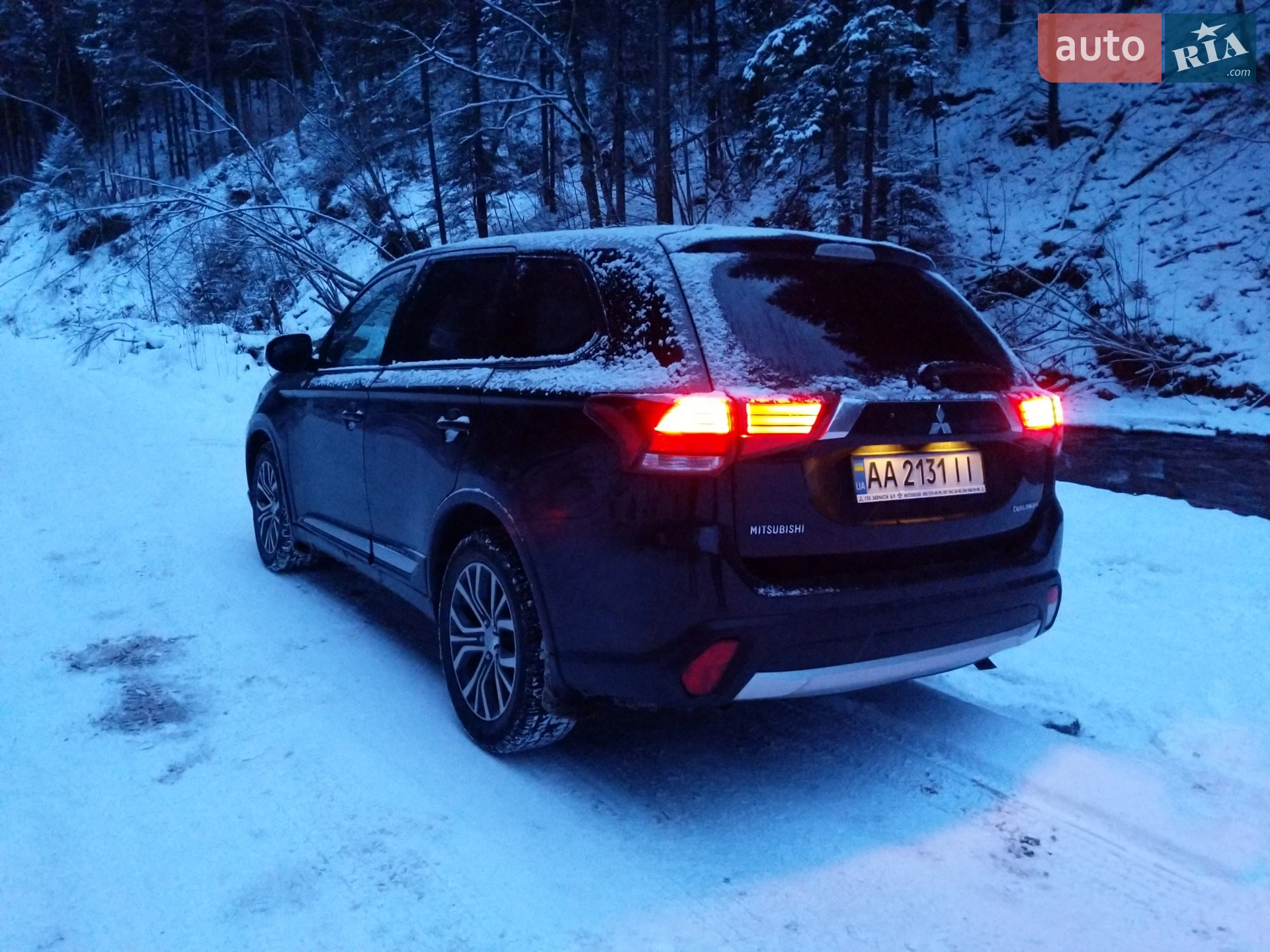 2016 Mitsubishi Outlander - мініатюра 12