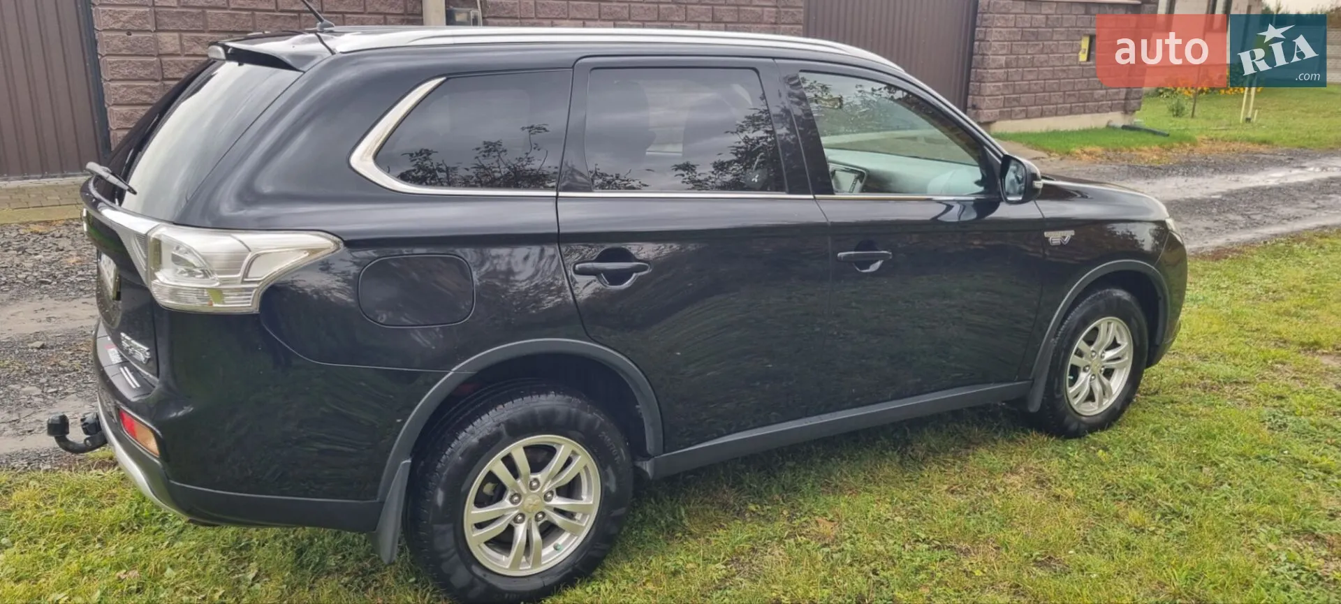 2014 Mitsubishi Outlander - мініатюра 9