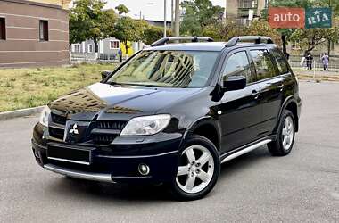 Позашляховик / Кросовер Mitsubishi Outlander 2006 в Харкові