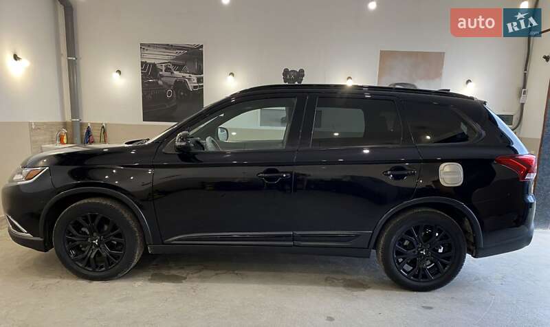 Mitsubishi Outlander 2017