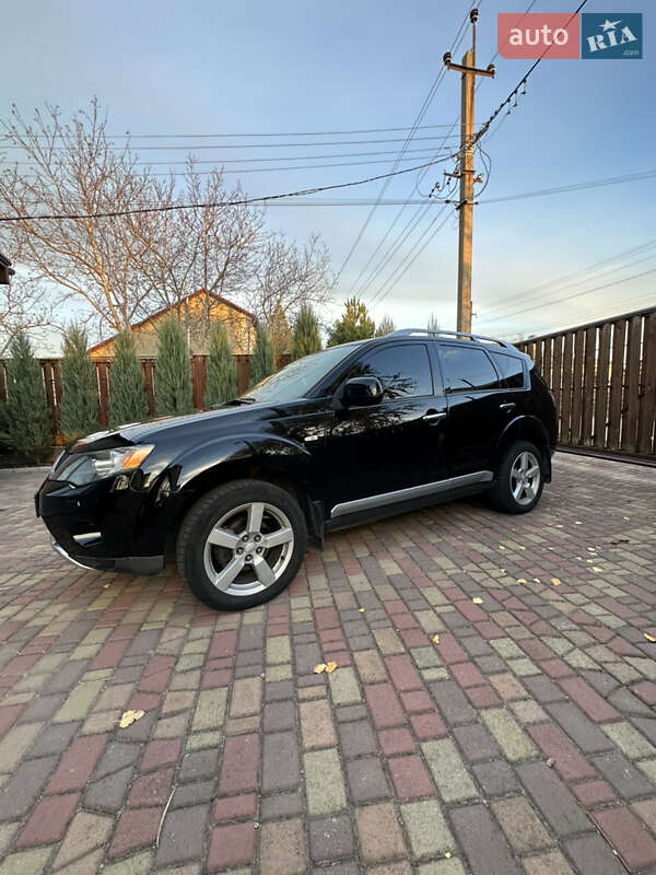 Внедорожник / Кроссовер Mitsubishi Outlander 2007 в Запорожье