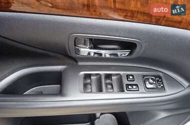 Внедорожник / Кроссовер Mitsubishi Outlander 2013 в Харькове