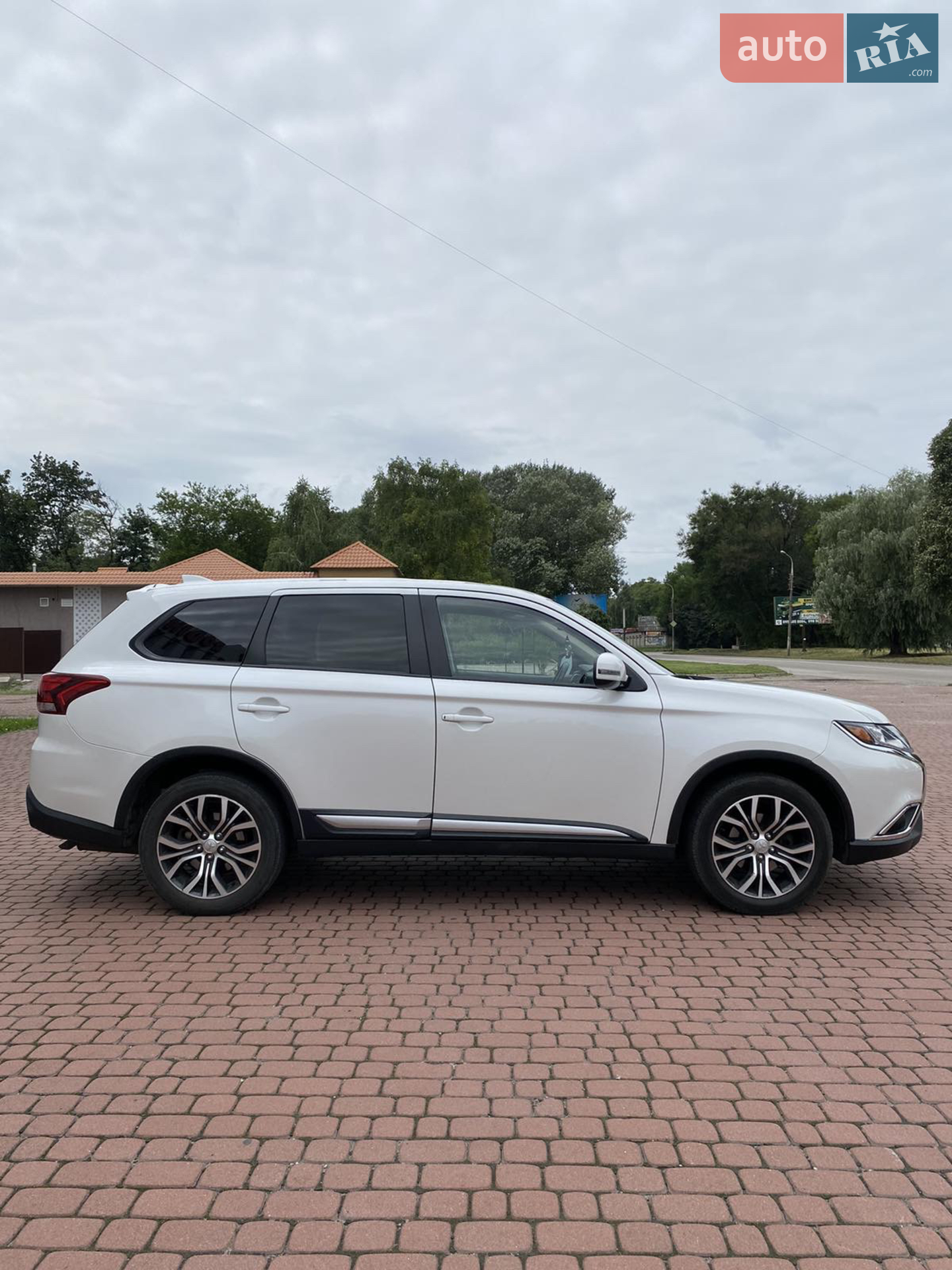 2018 Mitsubishi Outlander - мініатюра 7