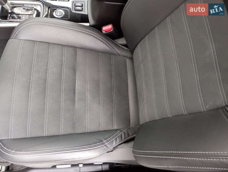 Внедорожник / Кроссовер Mitsubishi Outlander 2020 в Львове фото 11 Внедорожник / Кроссовер Mitsubishi Outlander 2020 в Львове