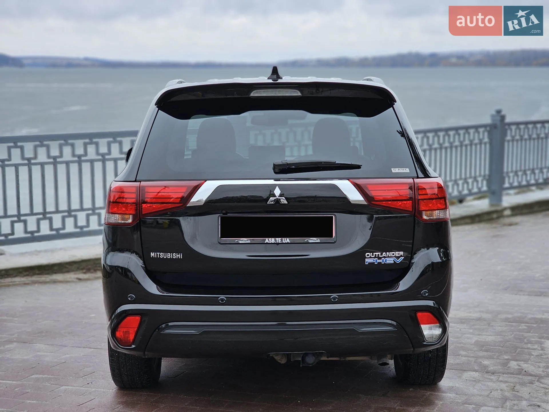 2018 Mitsubishi Outlander - мініатюра 13