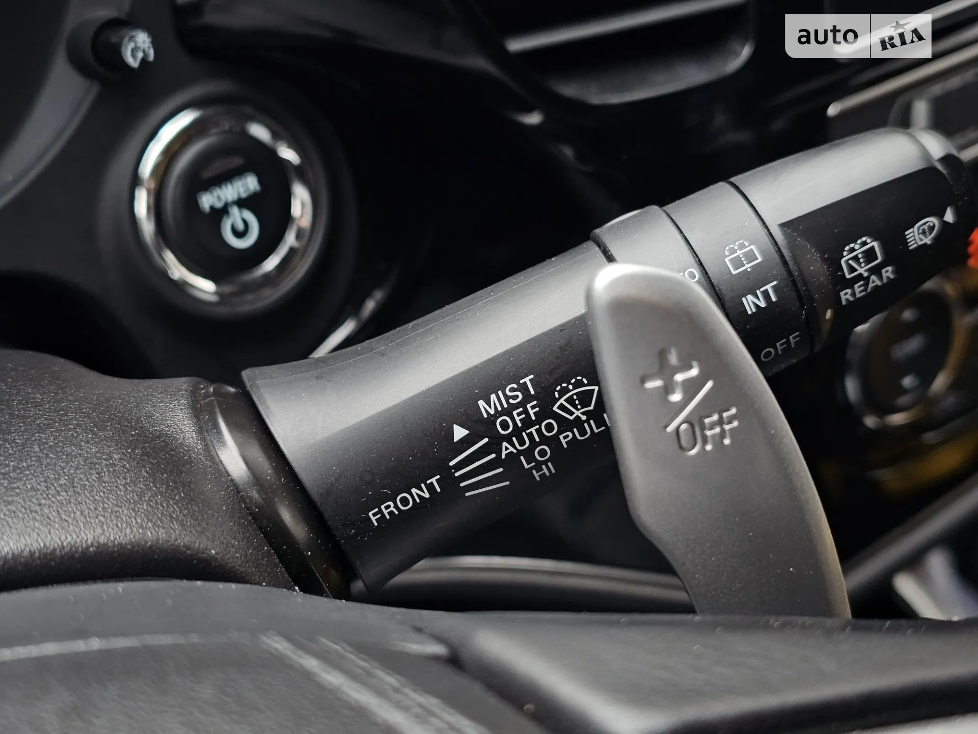 2018 Mitsubishi Outlander - мініатюра 22