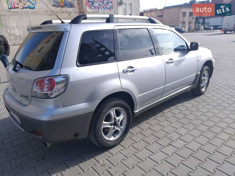 Внедорожник / Кроссовер Mitsubishi Outlander 2003 в Теребовле