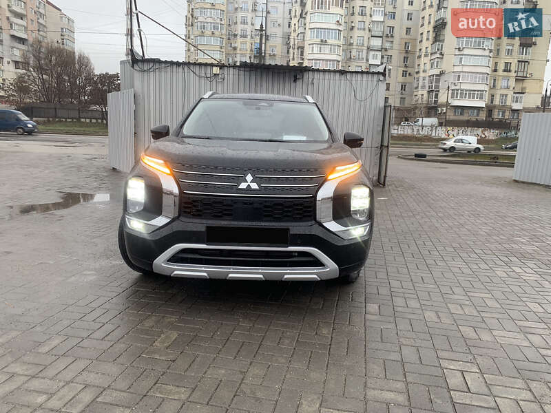 Позашляховик / Кросовер Mitsubishi Outlander 2021 в Запоріжжі фото 3 Позашляховик / Кросовер Mitsubishi Outlander 2021 в Запоріжжі