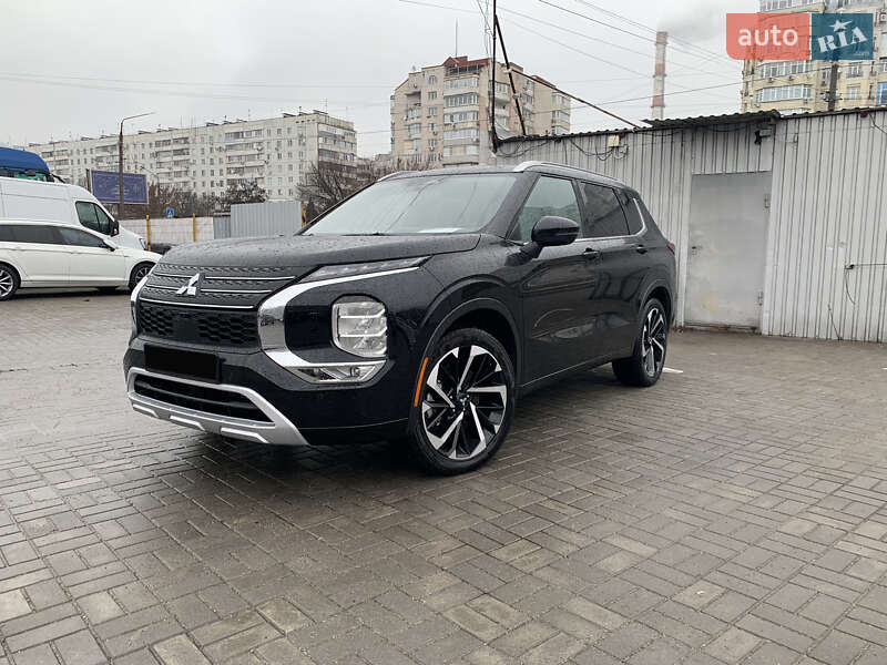 Позашляховик / Кросовер Mitsubishi Outlander 2021 в Запоріжжі фото 4 Позашляховик / Кросовер Mitsubishi Outlander 2021 в Запоріжжі