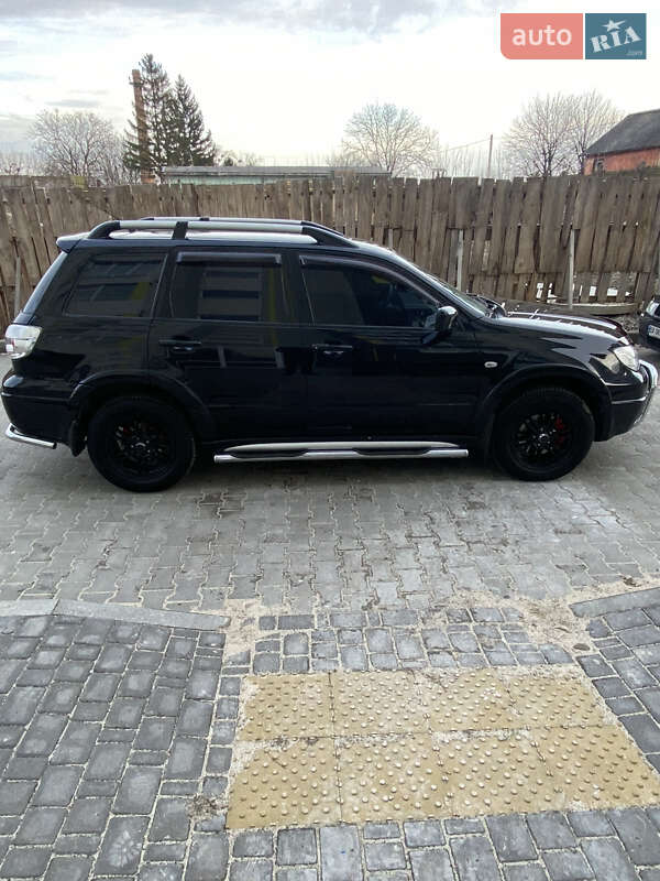 Позашляховик / Кросовер Mitsubishi Outlander 2008 в Хмельницькому