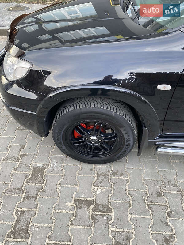 Позашляховик / Кросовер Mitsubishi Outlander 2008 в Хмельницькому