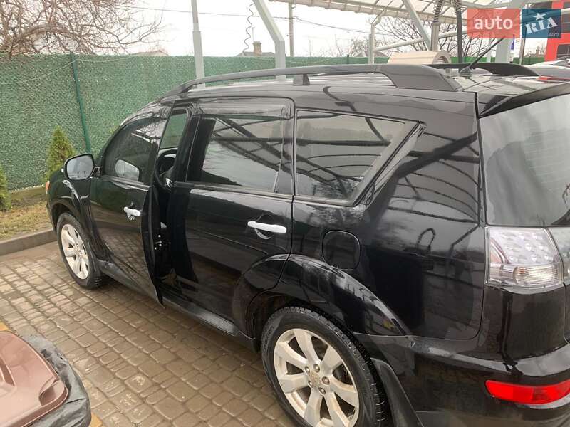 Позашляховик / Кросовер Mitsubishi Outlander 2012 в Кропивницькому фото 8 Позашляховик / Кросовер Mitsubishi Outlander 2012 в Кропивницькому