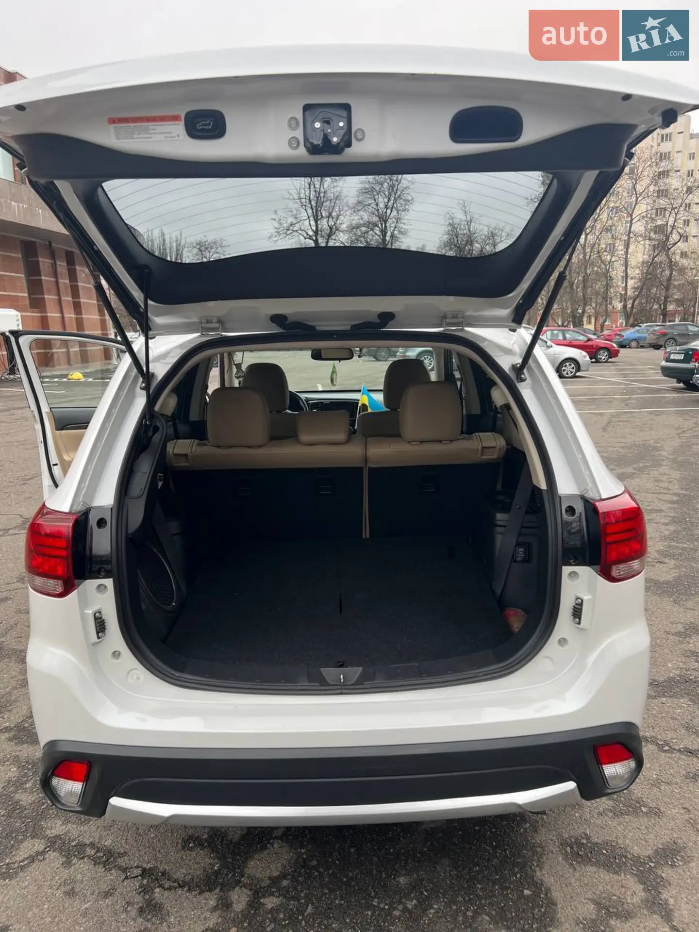 2016 Mitsubishi Outlander - мініатюра 12