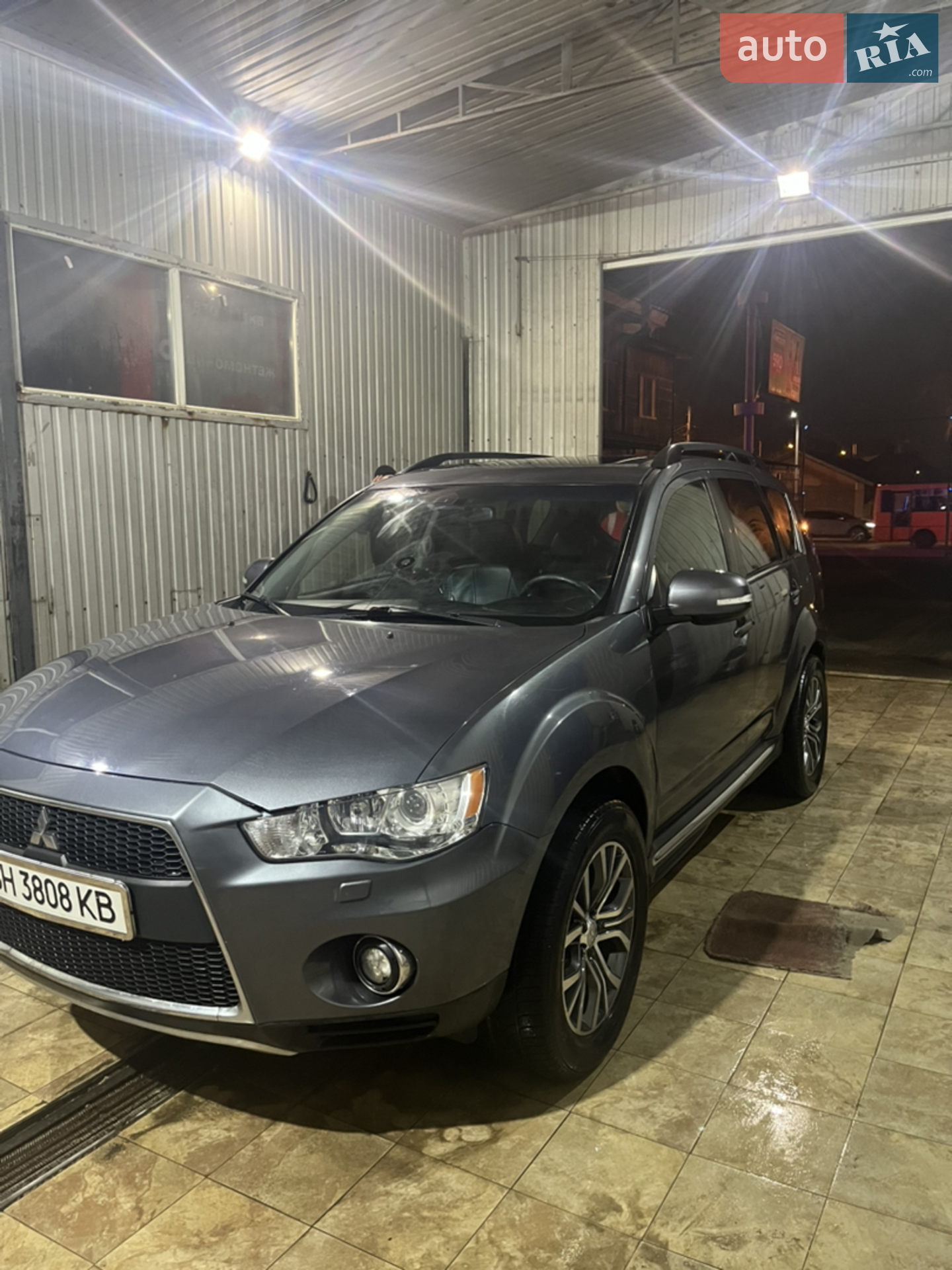 2010 Mitsubishi Outlander - мініатюра 7