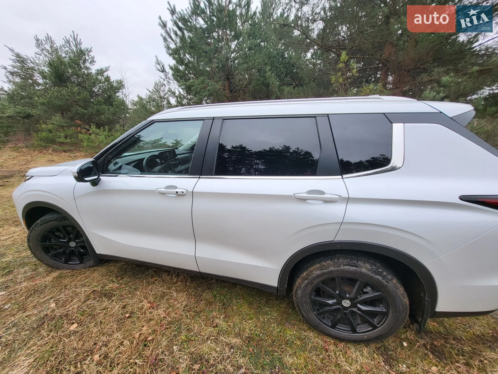 2021 Mitsubishi Outlander - мініатюра 11