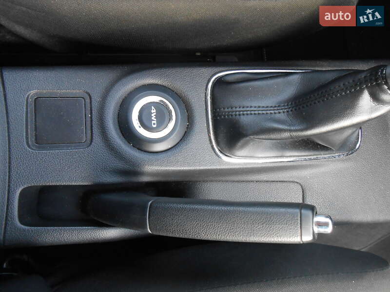 Позашляховик / Кросовер Mitsubishi Outlander 2012 в Самборі фото 12 Позашляховик / Кросовер Mitsubishi Outlander 2012 в Самборі