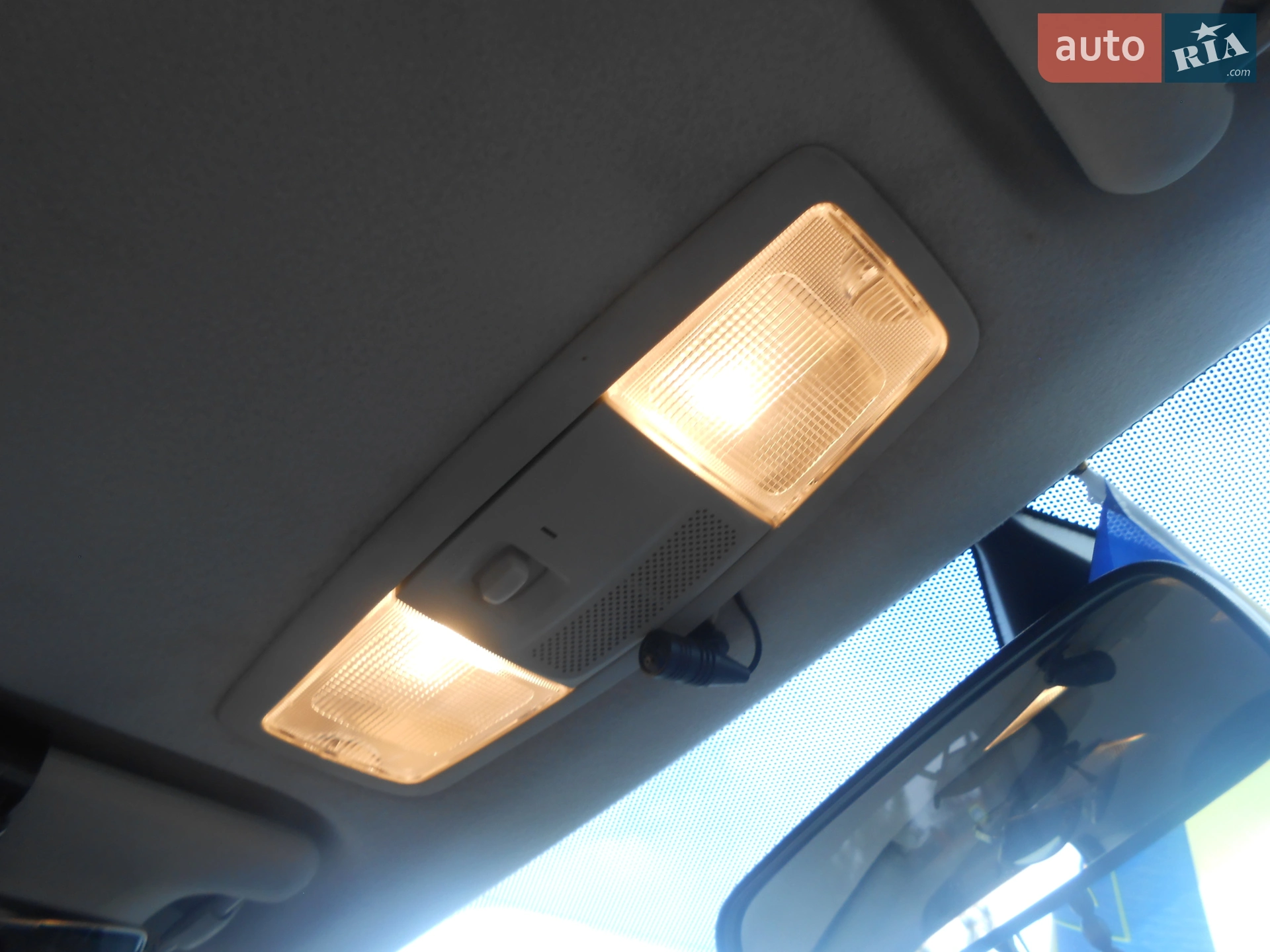 2012 Mitsubishi Outlander - мініатюра 48