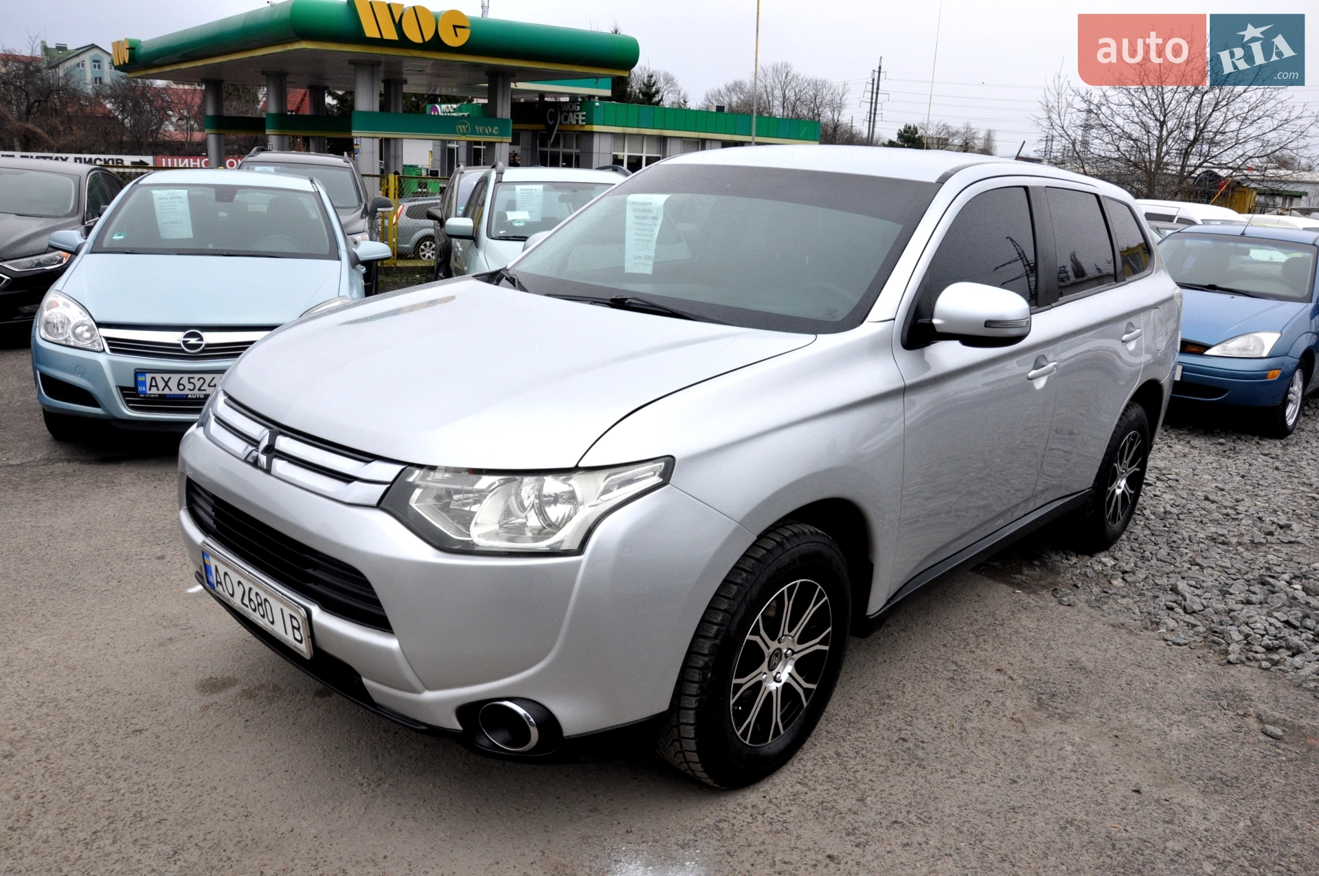 2014 Mitsubishi Outlander - мініатюра 14