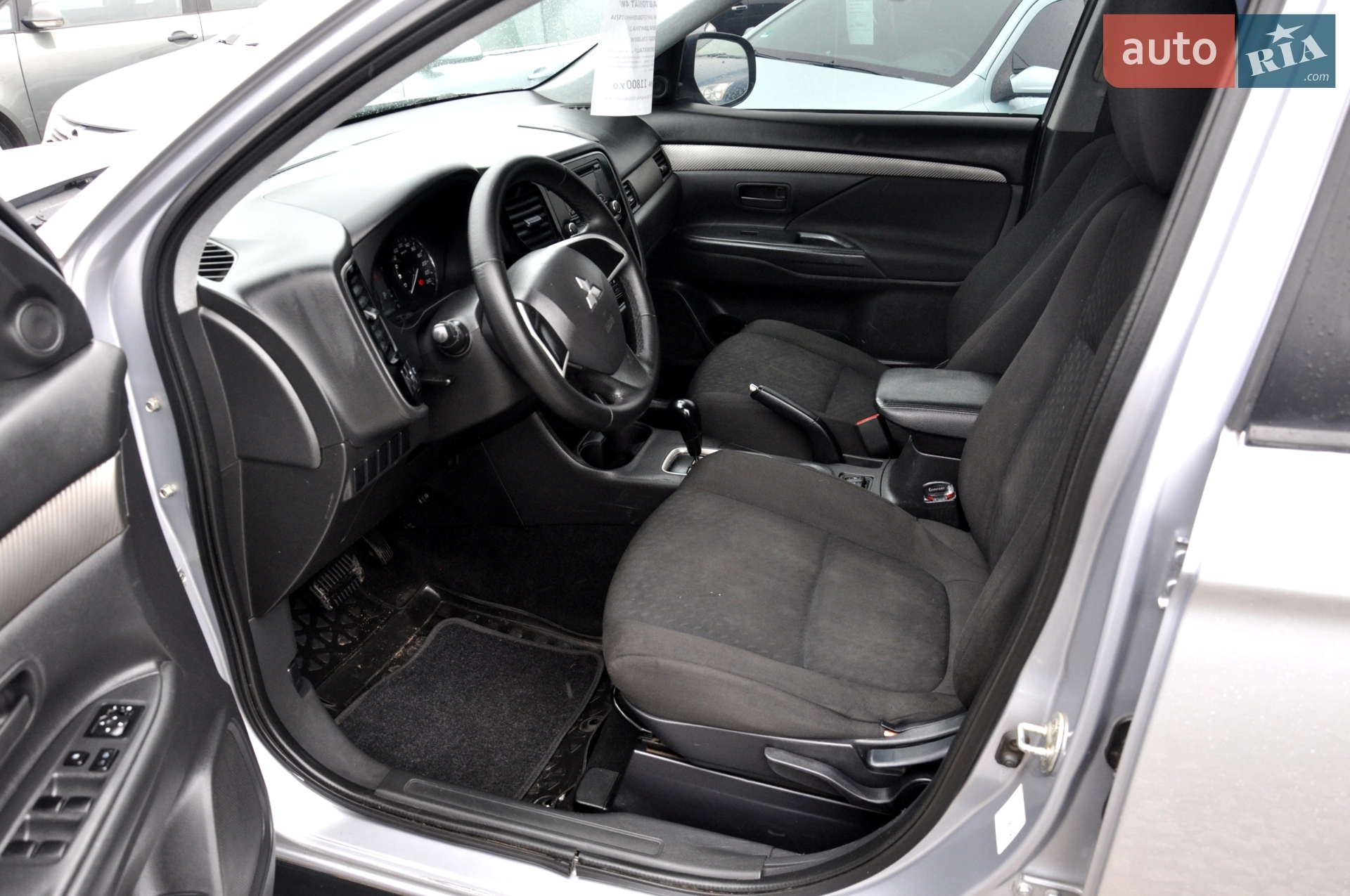 2014 Mitsubishi Outlander - мініатюра 23