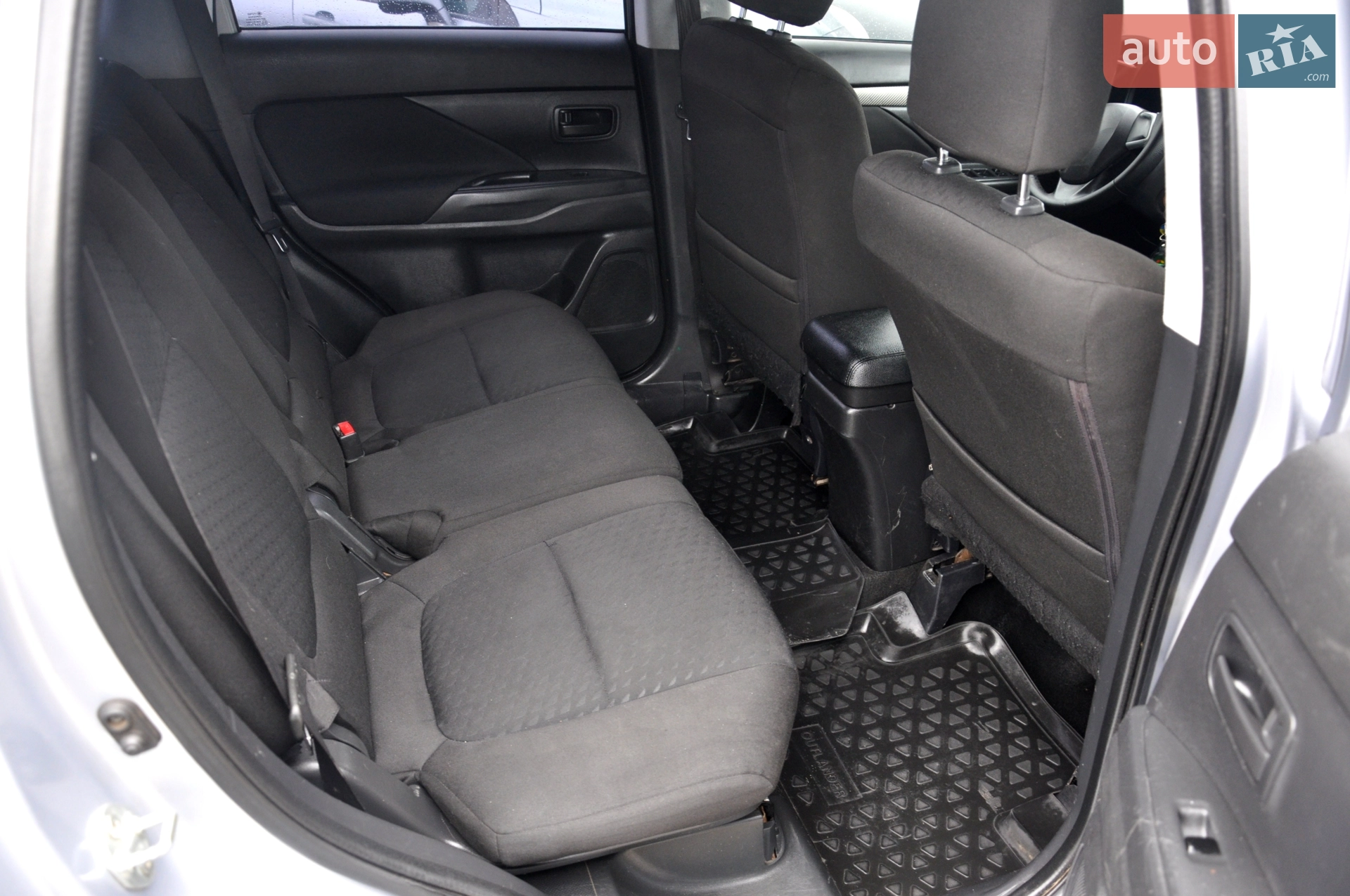 2014 Mitsubishi Outlander - мініатюра 29