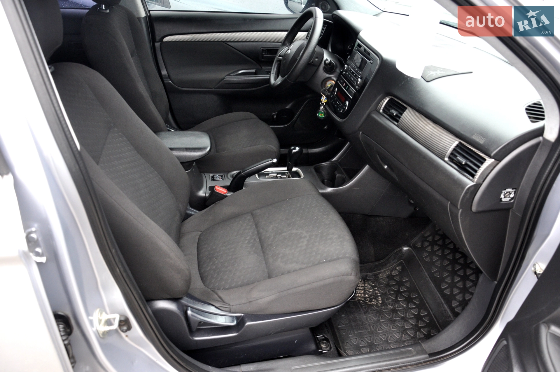 2014 Mitsubishi Outlander - мініатюра 27