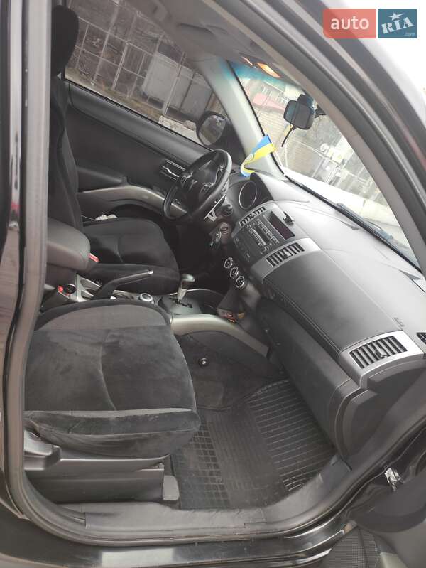Позашляховик / Кросовер Mitsubishi Outlander 2010 в Одесі