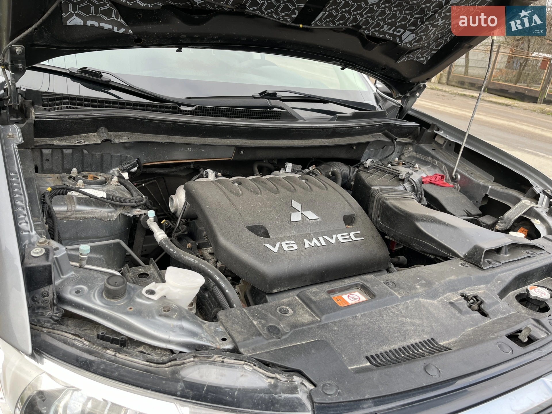 2014 Mitsubishi Outlander - мініатюра 9