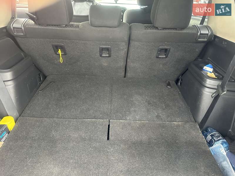 Внедорожник / Кроссовер Mitsubishi Outlander 2014 в Полтаве